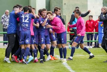 Fotogalería | Gimnastica Segoviana VS Unión Adarve 49 Fotografía: Miguel Angel Fernández