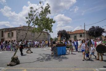 Fotogalería Misa y Procesión en Honor a San Juan en Tabanera del Monte 20 Fotografía: Miguel Angel Fernández