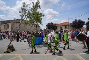 Fotogalería Misa y Procesión en Honor a San Juan en Tabanera del Monte 18 Fotografía: Miguel Angel Fernández