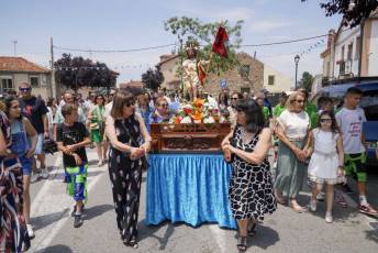 Fotogalería Misa y Procesión en Honor a San Juan en Tabanera del Monte 11 Fotografía: Miguel Angel Fernández