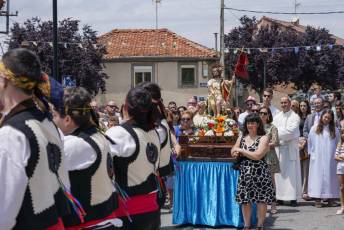 Fotogalería Misa y Procesión en Honor a San Juan en Tabanera del Monte 16 Fotografía: Miguel Angel Fernández
