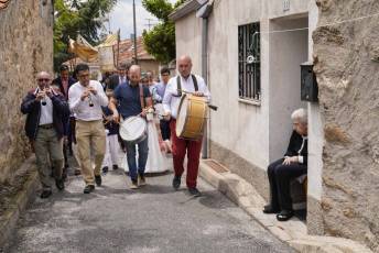 Fotogalería Procesión del Corpus en Otero de Herreros 39 Fotografía: Miguel Angel Fernández