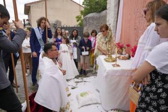 Fotogalería Procesión del Corpus en Otero de Herreros 8 Fotografía: Miguel Angel Fernández