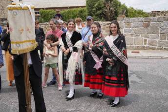 Fotogalería Procesión del Corpus en Otero de Herreros 38 Fotografía: Miguel Angel Fernández
