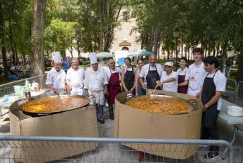 Fotogalería Paella Popular en La Fuencisla 8 Fotografía: Miguel Angel Fernández