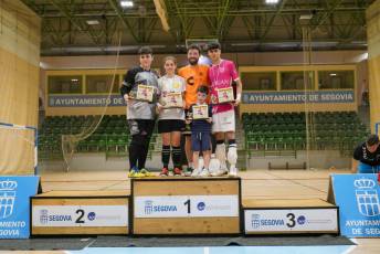 Fotogalería Desafío de Porteros en Pabellón Pedro Delgado 32 Fotografía: Miguel Angel Fernández