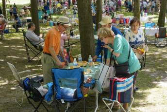 Fotogalería Paella Popular en La Fuencisla 33 Fotografía: Miguel Angel Fernández