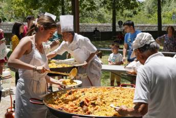 Fotogalería Paella Popular en La Fuencisla 38 Fotografía: Miguel Angel Fernández
