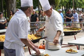 Fotogalería Paella Popular en La Fuencisla 53 Fotografía: Miguel Angel Fernández