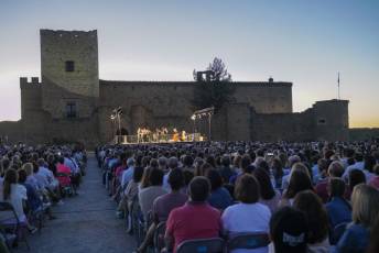 Fotogalería Concierto de las Velas en Pedraza 26 Fotografía: Miguel Angel Fernández