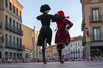Fotogalería XXXV Festival Folclórico Internacional "La Esteva" 25 Fotografía: Miguel Angel Fernández