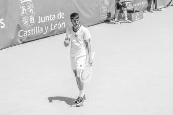 Fotogalería Final Tenis Open Castilla y León-Villa El Espinar 28 Fotografía: Miguel Angel Fernández