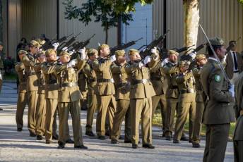 Fotogalería "Dia de la Unidad" Base Mixta 30 Fotografía: Miguel Angel Fernández