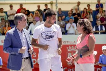 Fotogalería Final Tenis Open Castilla y León-Villa El Espinar 11 Fotografía: Miguel Angel Fernández