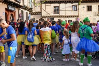 Fotogalería Pregón e Inicio Fiestas Barrio San Lorenzo 16 Fotografía: Miguel Angel Fernández