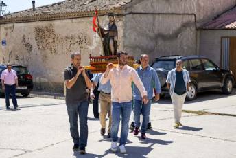 Fotogalería Procesión San Roque en Tabladillo 28 Fotografía: Miguel Angel Fernández
