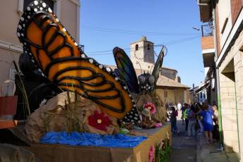 Fotogalería Desfile de Carrozas en Fuentepelayo 24 Fotografía: Miguel Angel Fernández