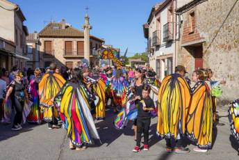 Fotogalería Desfile de Carrozas en Fuentepelayo 36 Fotografía: Miguel Angel Fernández