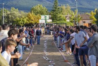 Fotogalería Campeonato del Mundo de Lanzamiento de Huevo en Navas de Riofrío 14 Fotografía: Miguel Angel Fernández