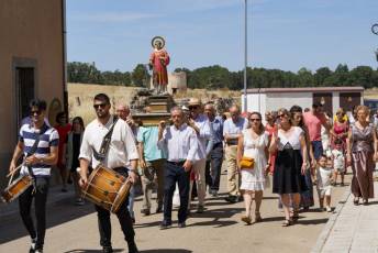 Fotogalería Misa y Procesión en Aldeosancho 6 Fotografía: Miguel Angel Fernández