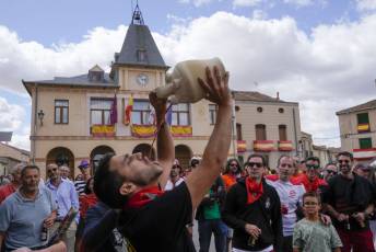 Fotogalería Campeonato de Botijo en Bernardos 7 Fotografía: Miguel Angel Fernández