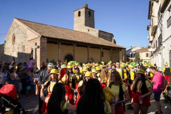Fotogalería Desfile de Carrozas en Fuentepelayo 13 Fotografía: Miguel Angel Fernández