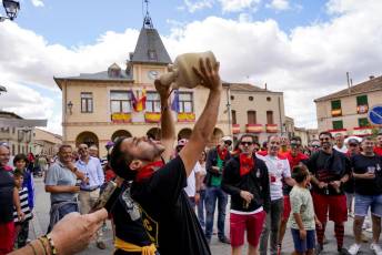 Fotogalería Campeonato de Botijo en Bernardos 19 Fotografía: Miguel Angel Fernández