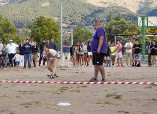 Fotogalería Campeonato del Mundo de Lanzamiento de Huevo en Navas de Riofrío 28 Fotografía: Miguel Angel Fernández