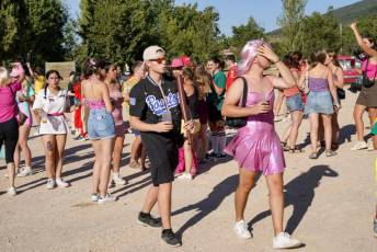 Fotogalería Inicio Fiestas en ColladoHermoso 26 Fotografía: Miguel Angel Fernández