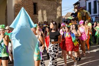 Fotogalería Desfile de Carrozas en Fuentepelayo 28 Fotografía: Miguel Angel Fernández