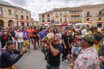 Fotogalería Campeonato de Botijo en Bernardos 25 Fotografía: Miguel Angel Fernández