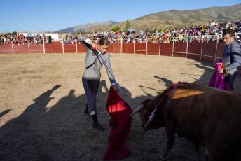 Fotogalería Festival Taurino en Otero de Herreros 23 Fotografía: Miguel Angel Fernández