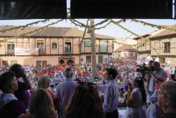 Fotogalería Pregón e Inicio Fiestas Barrio San Lorenzo 32 Fotografía: Miguel Angel Fernández