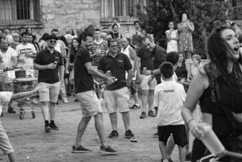 Fotogalería Pregón e Inicio Fiestas en Navafría 5 Fotografía: Miguel Angel Fernández