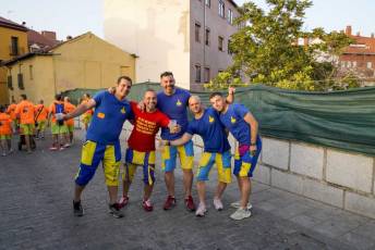 Fotogalería Pregón e Inicio Fiestas Barrio San Lorenzo 14 Fotografía: Miguel Angel Fernández