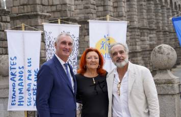 Fotogalería StandARTES HUMANOS. Segovia por los Derechos. ONG AIDA 52 Fotografía: Miguel Angel Fernández