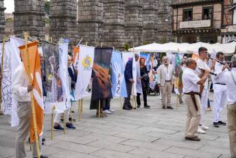 Fotogalería StandARTES HUMANOS. Segovia por los Derechos. ONG AIDA 21 Fotografía: Miguel Angel Fernández