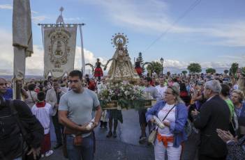 Fotogalería Procesión IV Centenario Virgen de la Aparecida en Valverde del Majano 43 Fotografía: Miguel Angel Fernández