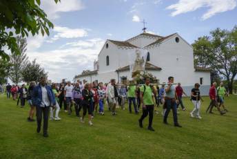 Fotogalería Procesión IV Centenario Virgen de la Aparecida en Valverde del Majano 27 Fotografía: Miguel Angel Fernández