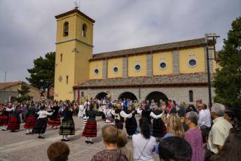 Fotogalería Procesión en honor a la Virgen del Rosario en San Cristóbal de Segovia 74 Fotografía: Miguel Angel Fernández