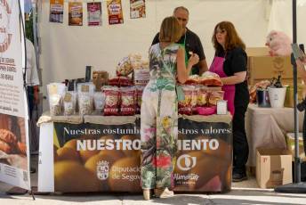 Fotogalería V Feria del Garbanzo en Labajos 26 Fotografía: Miguel Angel Fernández