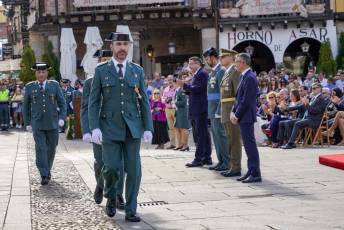 Fotogalería Virgen del Pilar Patrona Guardia Civil 48 Fotografía: Miguel Angel Fernández