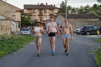 Fotogalería Fiestas en Pinillos de Polendos. Carrera del Calzoncillo 30 Fotografía: Miguel Angel Fernández