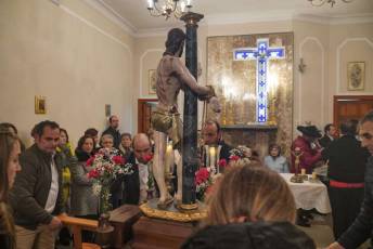 Fotogalería Procesión en honor al Santo Cristo de la Columna en Escarabajosa de Cabezas 46 Misa y Procesión Escarabajosa de Cabezas