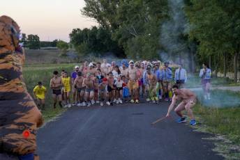 Fotogalería Fiestas en Pinillos de Polendos. Carrera del Calzoncillo 3 Fotografía: Miguel Angel Fernández