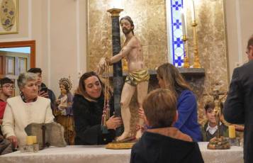 Fotogalería Procesión en honor al Santo Cristo de la Columna en Escarabajosa de Cabezas 45 Misa y Procesión Escarabajosa de Cabezas