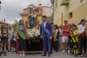 Fotogalería Procesión en honor a la Virgen del Rosario en San Cristóbal de Segovia 26 Fotografía: Miguel Angel Fernández