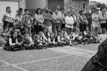 Fotogalería Procesión en honor a la Virgen del Rosario en San Cristóbal de Segovia 76 Fotografía: Miguel Angel Fernández