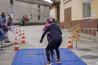 Fotogalería XI Carrera Pedestre "Entre Viñedos" en Cabañas de Polendos 57 Carreras Pedestres Entre Viñedos en Cabañas de Polendos