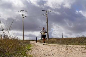 Fotogalería XI Carrera Pedestre "Entre Viñedos" en Cabañas de Polendos 92 Carreras Pedestres Entre Viñedos en Cabañas de Polendos